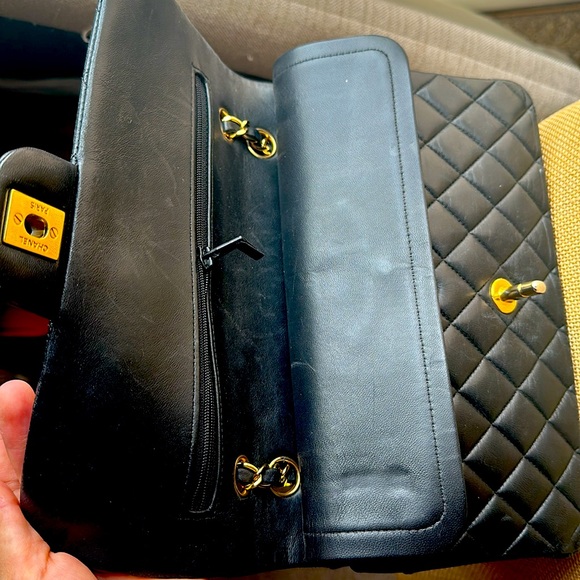 Chanel Classic Double Flap Bag Quilted Lambskin Medium Black - Picture 15 of 16